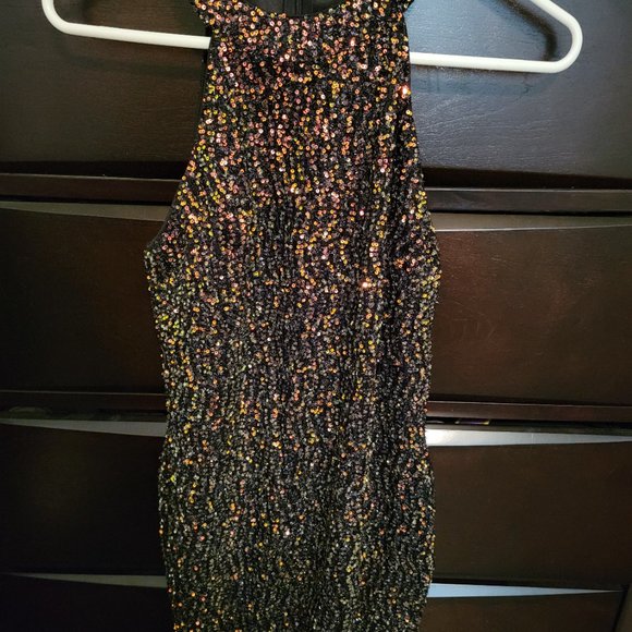 Asymmetrical Hem Sequin Halter Dress - Picture 3 of 7